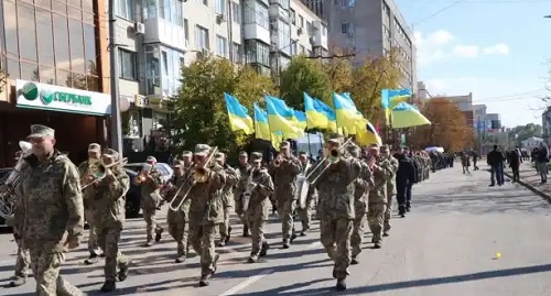 В Кропивницком состоялось торжественное шествие
