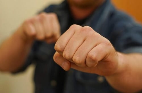 За драку в парке житель Кировоградщины оплатит 850 гривен штрафа