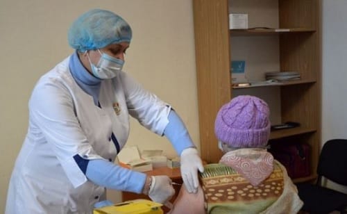 Сколько горожан привилось за последние сутки в Кропивницкому?