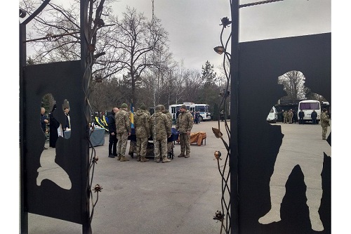 В Кропивницькому попрощались з загиблими героями
