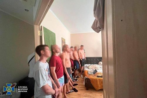 В Кропивницькому затримали наркозбувачів з «товаром» на 1 мільйон