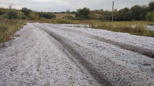 Град в селі Карбівка