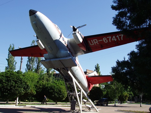 Борги і колапс: в Кропивницькому обговорили проблеми Льотної академії