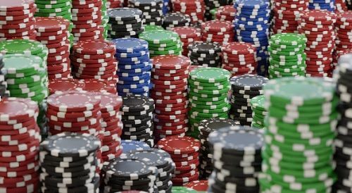 Бонусы и акции на Pokerbet