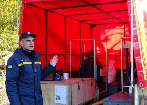 В Кропивницькому рятувальники навчались розгортати мобільну станцію очистки води