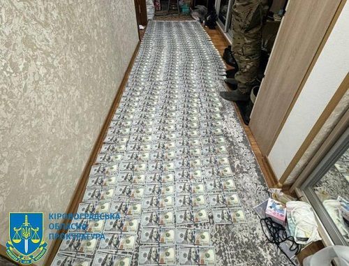 На Кіровоградщині викрили торгівців підробними цигарками і алкоголем