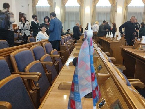 Другий блін комом: Кіровоградська облрада провалила сесію з поновлення Шульги на посаді