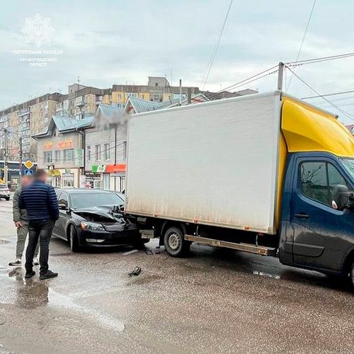 В Кропивницькому легкових «догнав» вантажівку