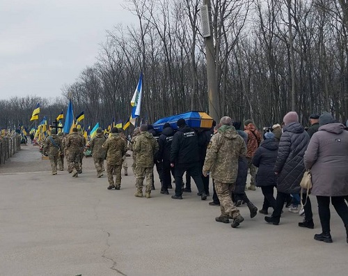 Віддали життя за Україну: в Кропивницькому попрощались з двома героями-земляками
