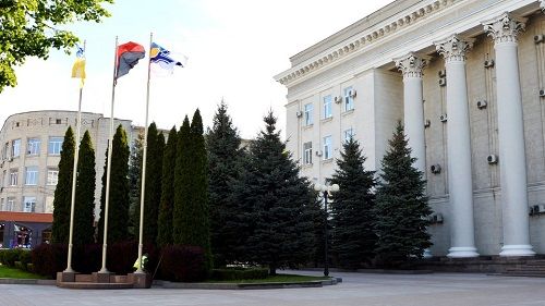 В Кропивницькому підняли Військово-морський стяг України: причини