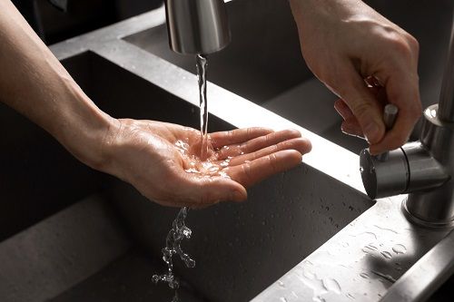 Дніпро-Кіровоград відключив ще понад 100 споживачів від водопостачання