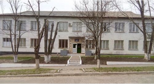 На Кіровоградщині засудили чоловіка, який приніс до суду холодну зброю